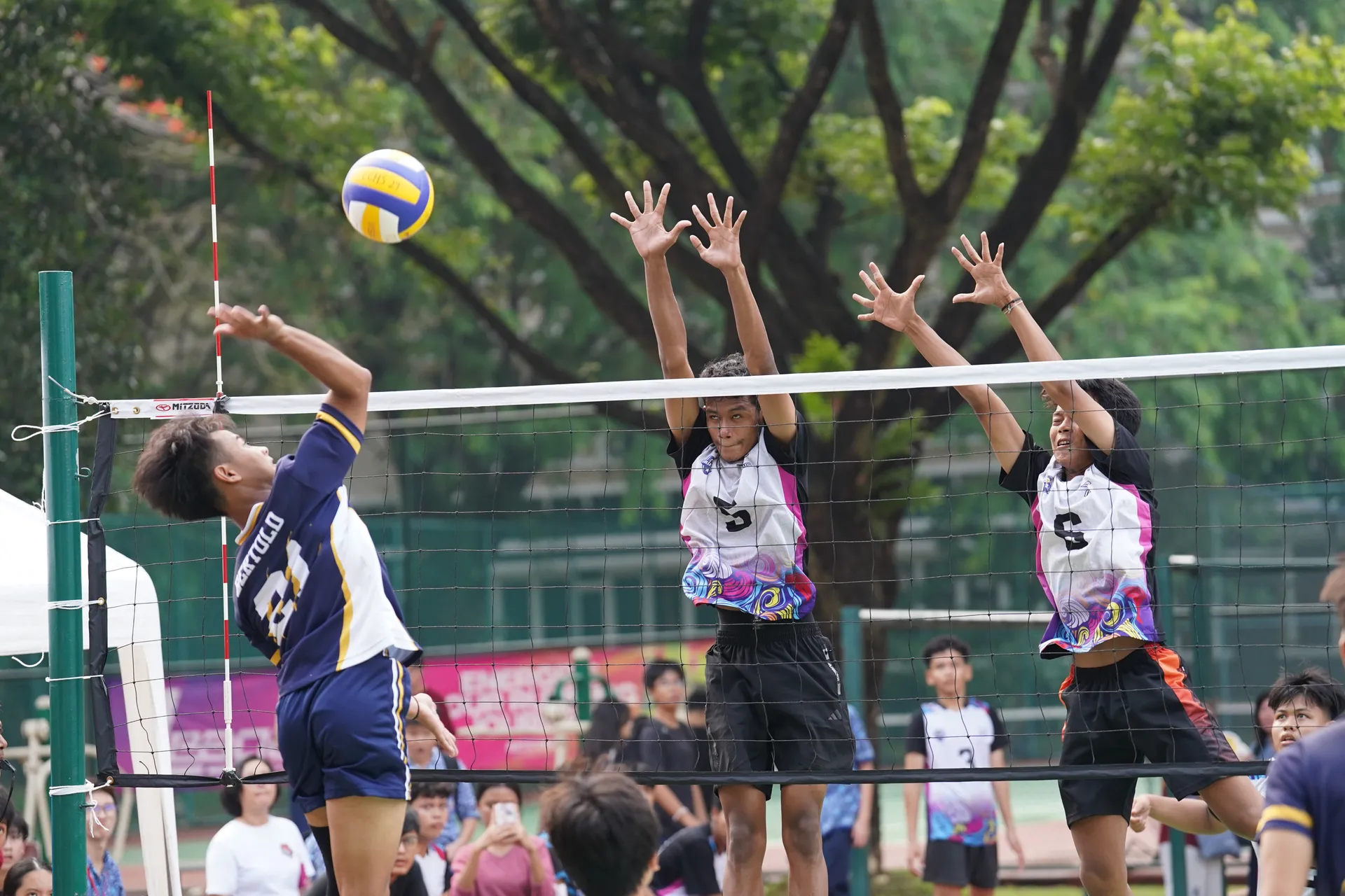 Moment bertahan penting untuk menahan spike